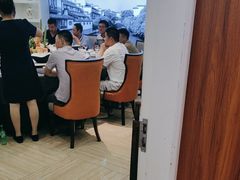 -香山湖渔家大院