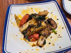 -云阿蛮云南生烫牛肉米线(奉贤路店)