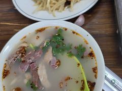 羊杂碎汤-清真永恒华威肉饼(潘家园店)
