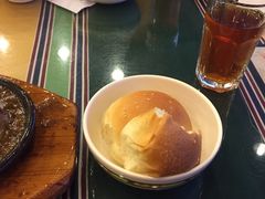 面包-豪享来牛排·中西简餐(黄河路店)