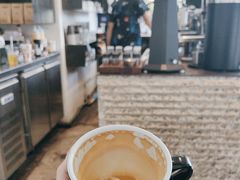 -Roast8ry Coffee Lab