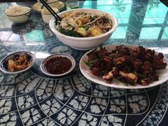 -瑞丰园庭院餐厅·白族传统家常菜