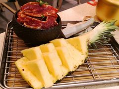 -蚂蚁洞·烤肉大营地(上海静安大悦城店)