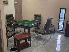 -开心棋牌(沪南路店)
