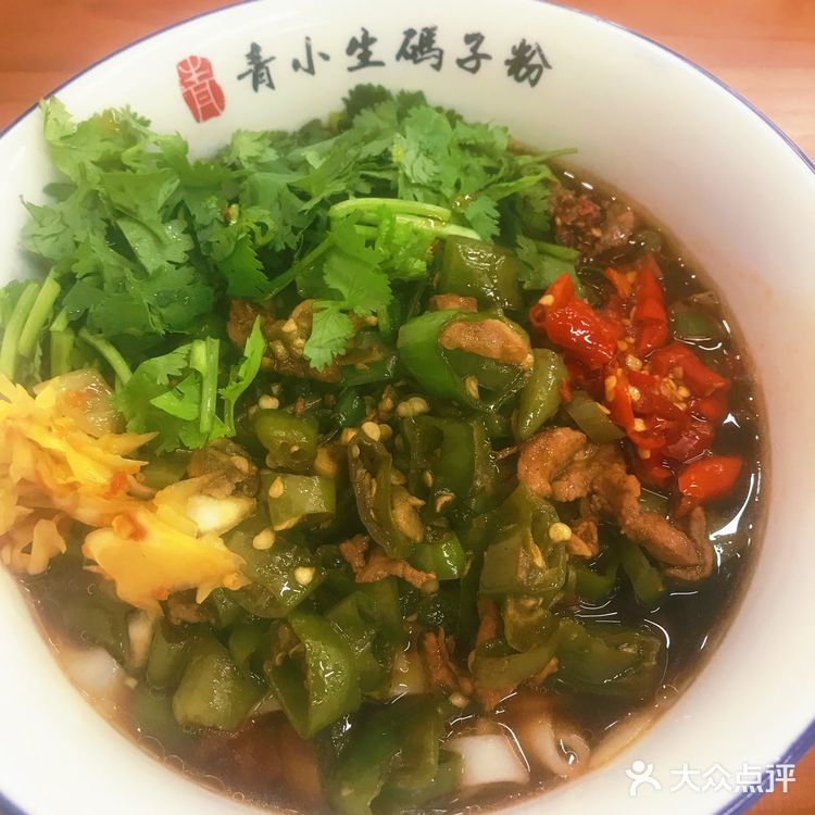 这里米粉都是手工现做的哦!