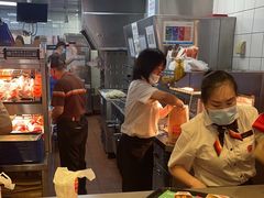 -汉堡王(西直门凯德MALL店)