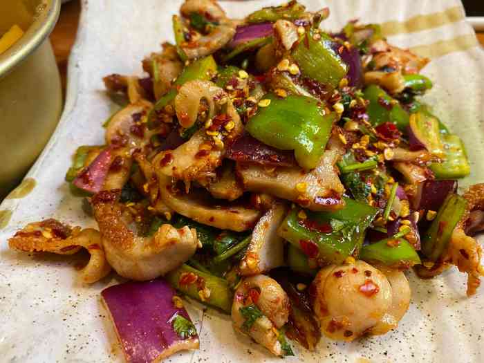 小木屋米酒店(安图店)-"「筋皮黄金锅」第一次吃这道菜,筋皮煮过后.