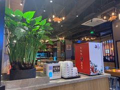 -渝是乎川渝小炒(新世界百货望京店)