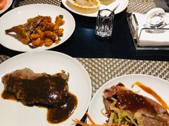 -339旋转餐厅(天府熊猫塔店)