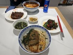 -鲁达面馆本帮风味(共康东路店)