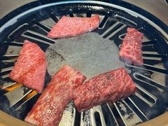 -炼火烤肉店