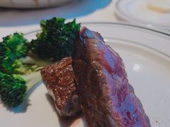 -Wolfgang’s Steakhouse 沃夫冈牛排馆(上海白玉兰广场店)
