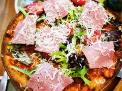 -Dragon Pizza•圆脸龙披萨·牛排餐厅