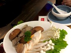 -左庭右院鲜牛肉火锅(新梅广场店)