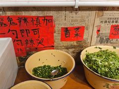 -柳州肥姨妈大骨螺蛳粉(双阳路店)