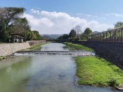 -绍兴东湖风景区