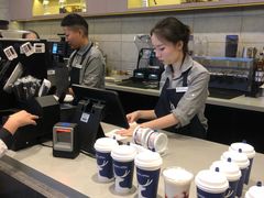 -瑞幸咖啡(尼盛尚品汇店)