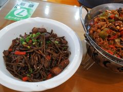 -邻家小馆(银都店)