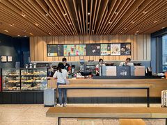 -星巴克(广州南站A18检票口楼上)