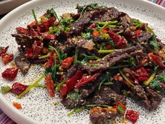 -香巴拉云南餐厅(华莱坞店)