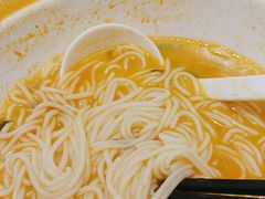 -粉小主·贵州酸汤牛肉粉(南京仙林金鹰店)