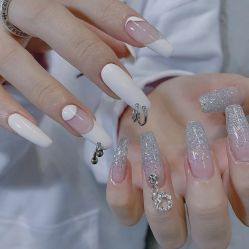 -悦指间美甲美睫