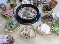 -牧牛佬·山菌·汤锅馆