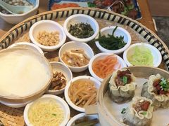 -包整·丝娃娃(一览甲秀楼风景店)