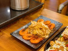 -老东镇啤酒屋海鲜加工·蒸汽海鲜·海鲜烧烤(台东店)