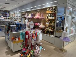 -国际蓝孩BabyInternational(杭州嘉里中心店)