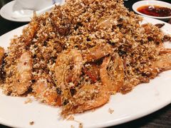 -乾坤饭店