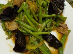 黄花菜炒肉-蓬莱春(毓璜顶店)