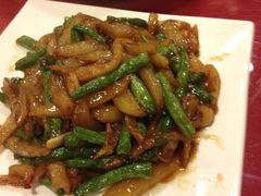 iphone_upload_pic-哈尔滨风味小吃东北菜(五角场店)