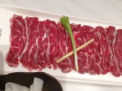 手切热气牛展肉-新一哥粤菜火锅(瑞金店)