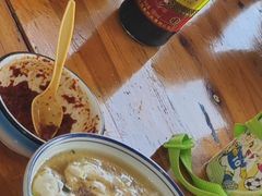 -两棵树馄饨店(渔梁住保小区店)