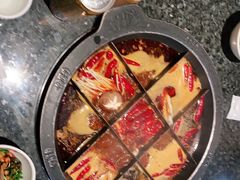 -井格重庆火锅(临平银泰城店)