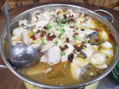 酸菜鱼火锅-老味道1992(武当山店)