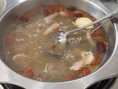-光头药膳鸡(莱茵小镇店)
