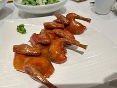 大厨玻璃脆皮妙龄乳鸽-天然台1908(中建广场店)
