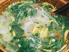 -桥香园云南过桥米线(金马碧鸡店)