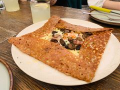 鸡蛋蘑菇熏肉荞麦可丽饼-RAC BAR(安福路店)