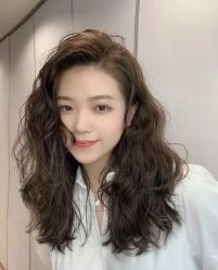 -潮沙龙剪发烫发染发
