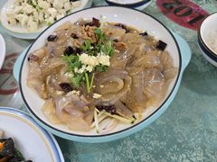 -鹤乡东北菜(崮山路店)