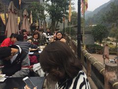 -楠柏弯休闲山庄(梨花溪店)