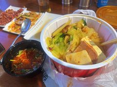 -万记麻辣烫国展总店