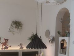 -春树下·树屋花房西餐厅(罍街AS1980店)