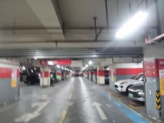 -日月光中心-停车场