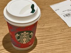 -星巴克臻选(成都来福士店)