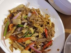 -严记小天府酸菜鱼(西四路店)