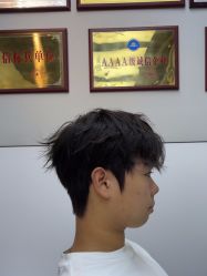 -MONE美发沙龙
